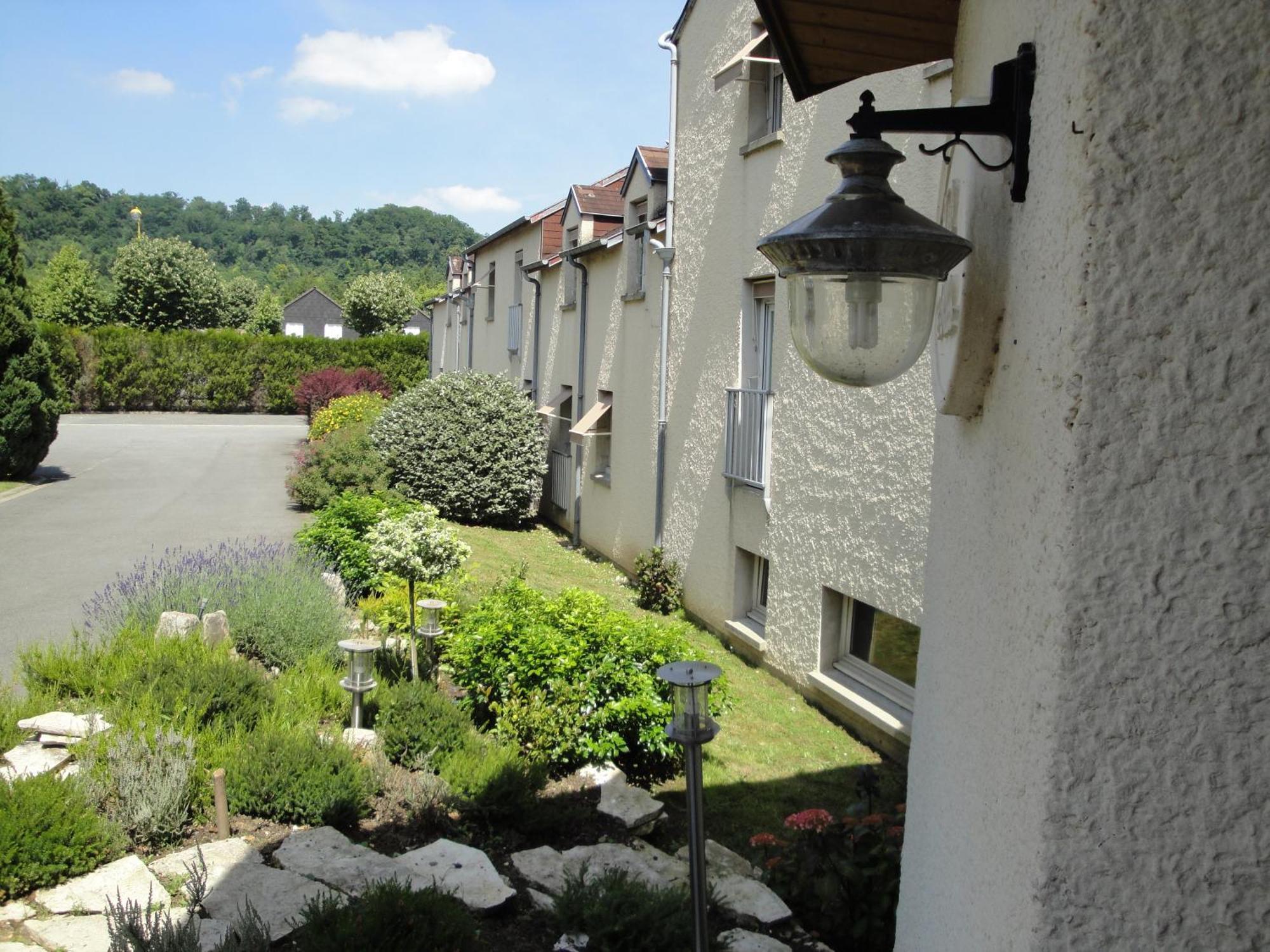 Hotel Le Drakkar Pont-Audemer Exterior photo